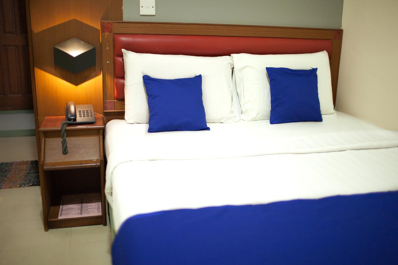 Hotel Gloris Batam Exterior foto